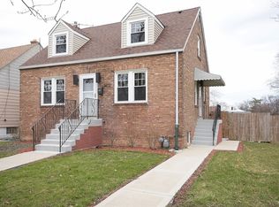 3672 Washington St, Lansing, IL 60438