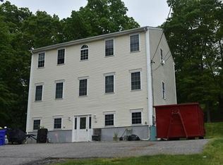 136 Dewey St, Fall River, MA 02720