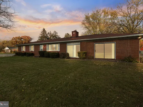 413 Magnolia Rd, Joppa, MD 21085