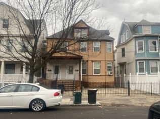 329-331 N 7th St, Newark, NJ 07107