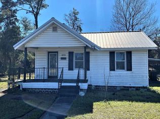 972 SW Baya Dr, Lake City, FL 32025