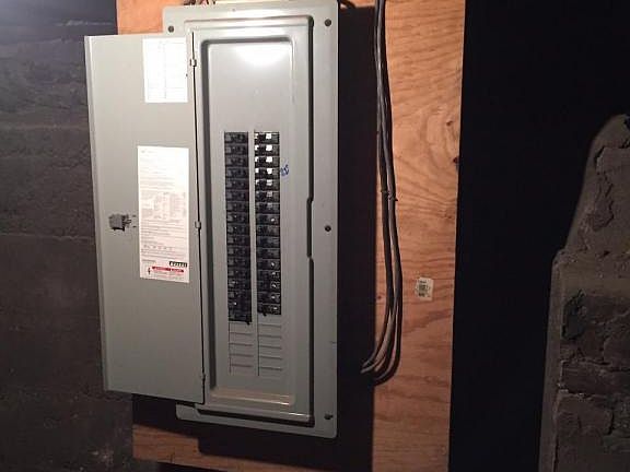 5th image of 1355 Jefferson Ave SE