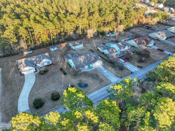 315 Star Hill Drive, Cape Carteret, NC 28584