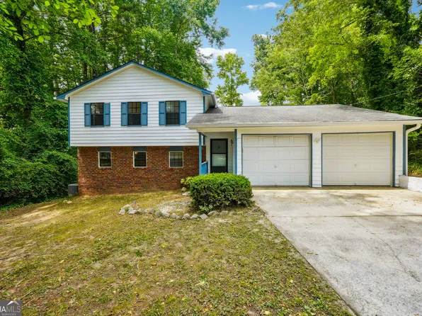 9509 Winding Way Ln, Jonesboro, GA 30238