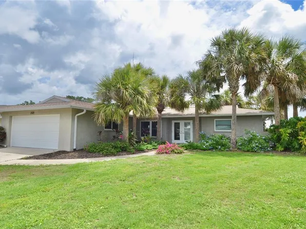 2321 Sandlewood Dr, Venice, FL 34293