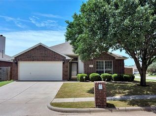 5629 Nacona Dr, Fort Worth, TX 76135