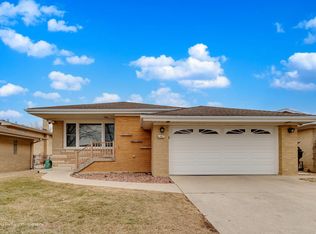 2943 Mayfair Ave, Westchester, IL 60154