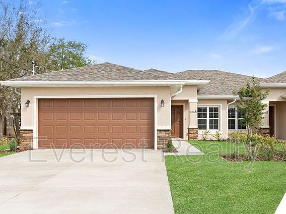 2nd image of 104 Lynbrook Dr #A