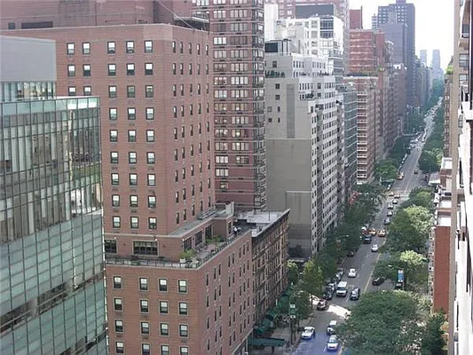 Sold by R New York | media 6