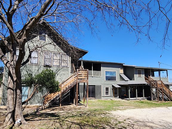 4th image of 1118 W French Place