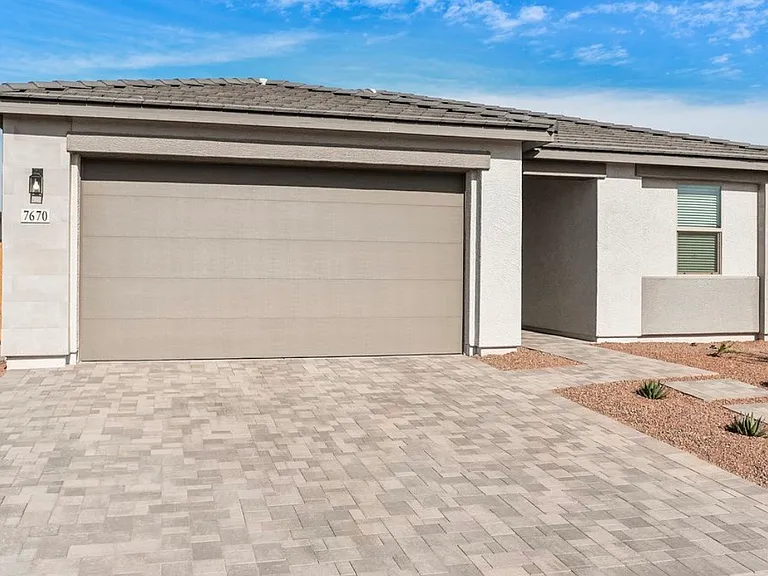 7670 W Saddlehorn Rd — Photo 29