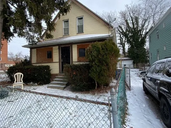 2765 E 125th St, Cleveland, OH 44120