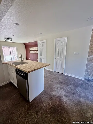 3 bed, 2.5 bath, 1445 sqft, $2,195 — Photo 1