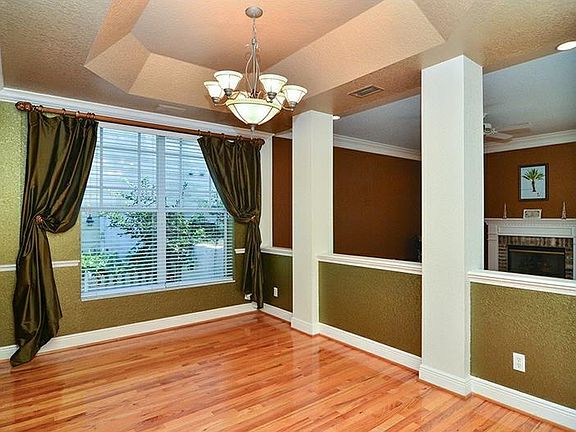 3rd image of 2922 Bayshore Vista Dr