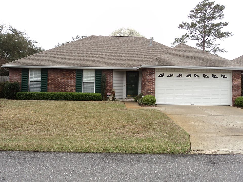 4472 Parkwood Square