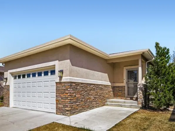 820 13th St, Berthoud, CO 80513