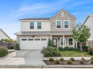 822 Heirloom Ave, Clovis, CA 93619