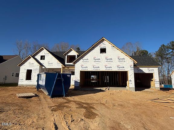 2nd image of 225 Seahawk Way