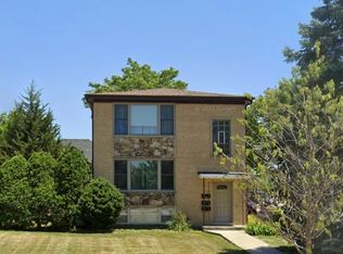 101 N Avon Rd #GARDEN, Elmhurst, IL 60126