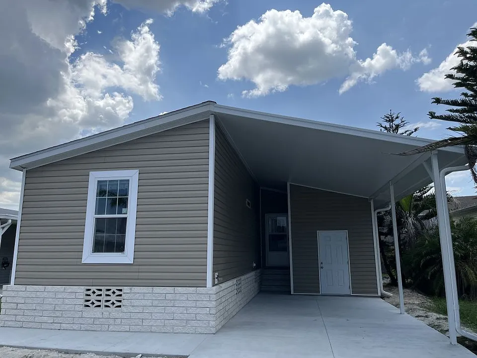 156 Bauer Dr #15