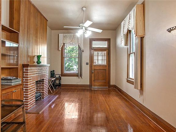 5th image of 2712-14 Bell St