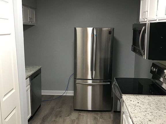 2nd image of 1426 E Wyndham Cir APT 102