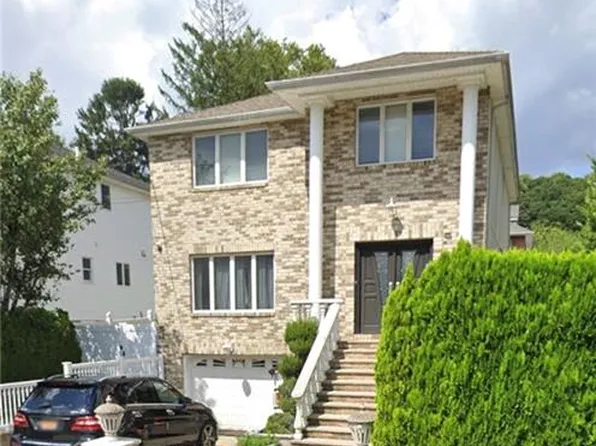 103 Saint Andrews Rd, Staten Island, NY 10306