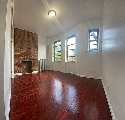 5th image of 635 Prospect Pl #9