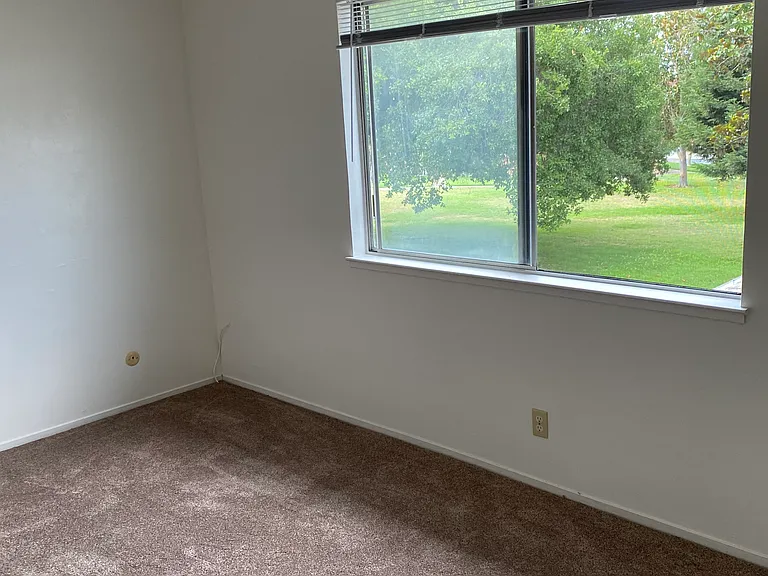 2460 Plata Ct — Photo 7