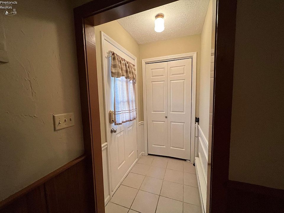 4709 Venice Heights Blvd Sandusky OH Zillow