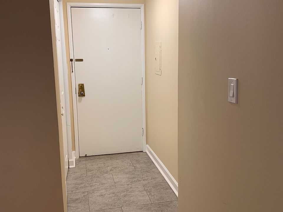 1st image of 8503 W Catherine Ave APT 116