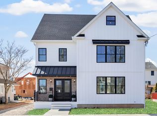 13 Dunbar Rd, Milford, CT 06460