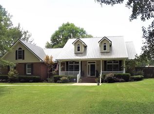 144 Hicks Ln, Eufaula, AL 36027