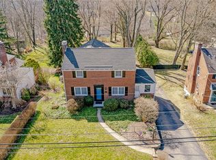 2305 Lambeth Dr, Pittsburgh, PA
