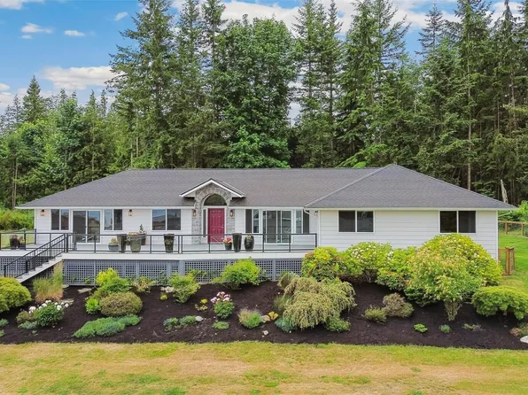 870 Cambell Drive, Camano Island, WA 98282