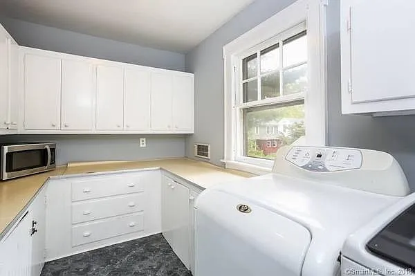 49 Westwood Rd #2 — Photo 14