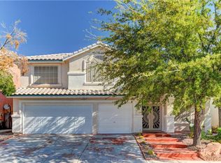 10048 Diving Duck Ave, Las Vegas, NV 89117