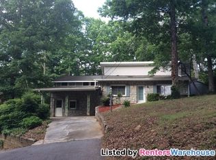 6386 Tuggle Dr, Buford, GA 30518