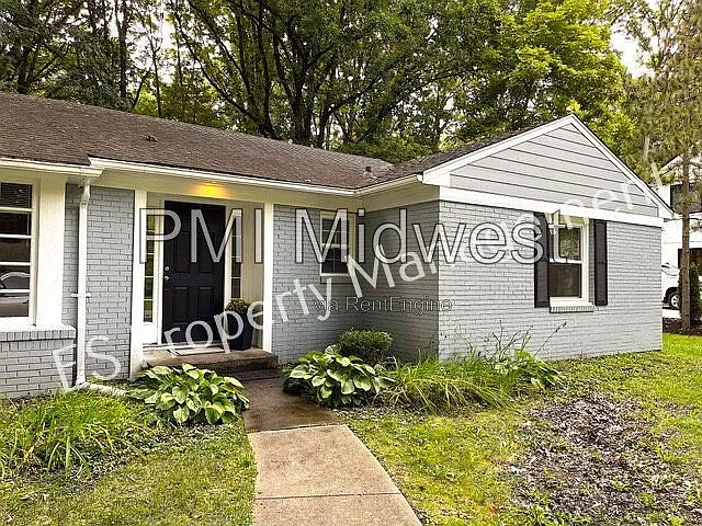3 bed, 2.0 bath, 1669 sqft, $1,850 — Photo 2