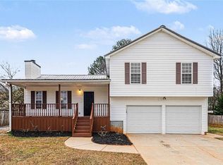 204 Winchester Dr, Villa Rica, GA 30180