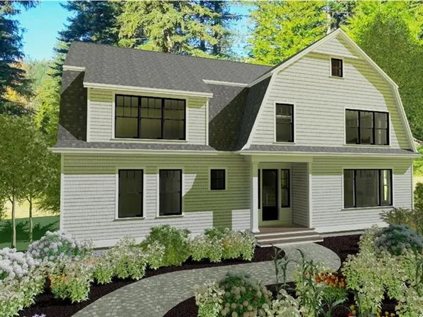 10 Linden Ave E, Rumford, RI 02916