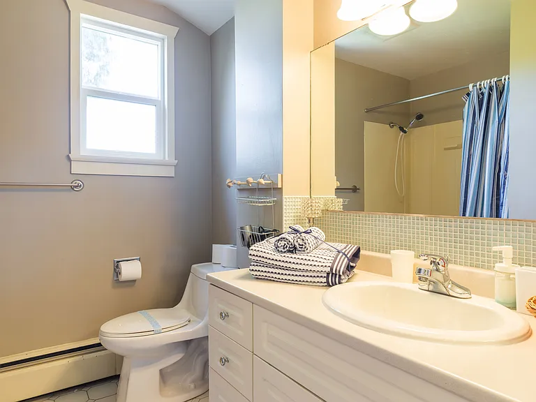 6950 Yew St — Photo 11