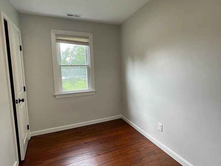 12 Riverview Rd — Photo 18