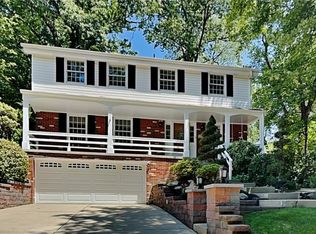 592 Olive St, Pittsburgh, PA