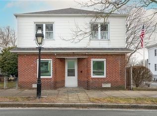 546 Main St, Warren, RI 02885