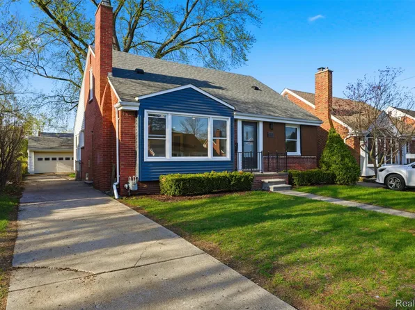 23304 Oak St, Dearborn, MI 48128