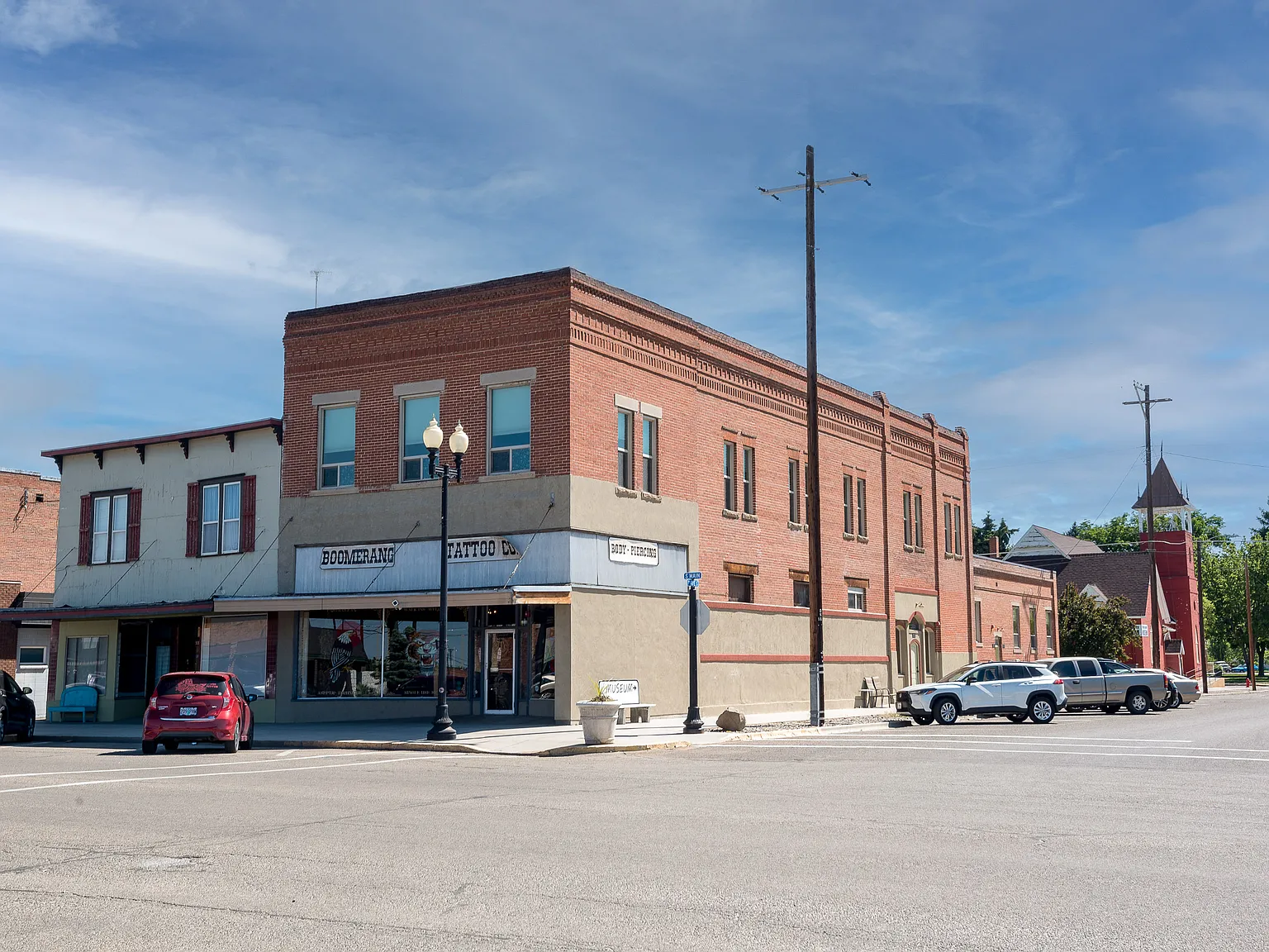 819 1st Avenue South - 39 S. Main Street — Photo 1