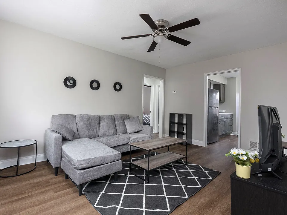 4600 Southern Pkwy #PARKWAYE1