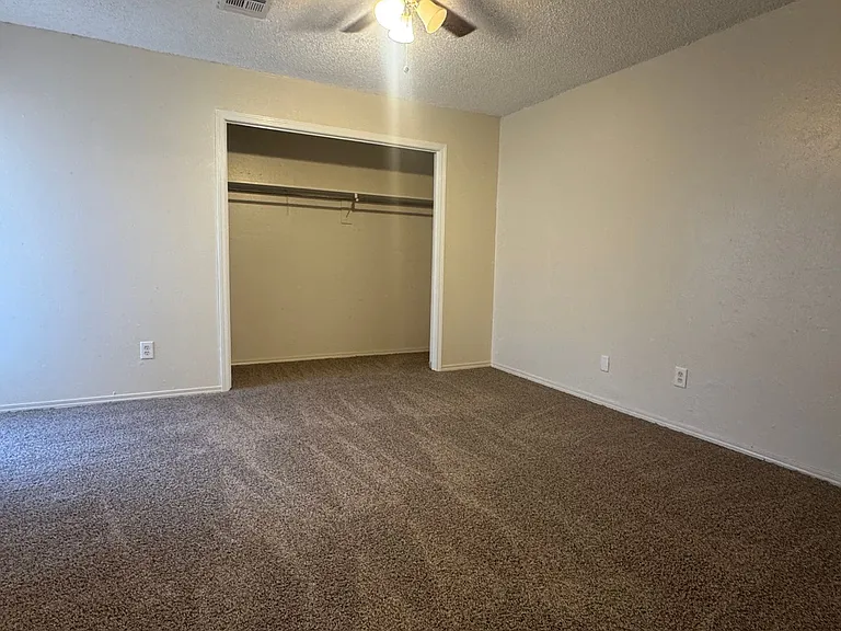 6709 SW Beta Ave — Photo 5