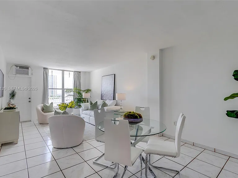 1300 Lincoln Rd #B802 — Photo 10